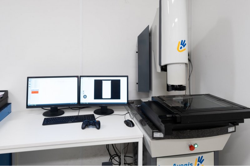 Ayonis Optische Messmaschine